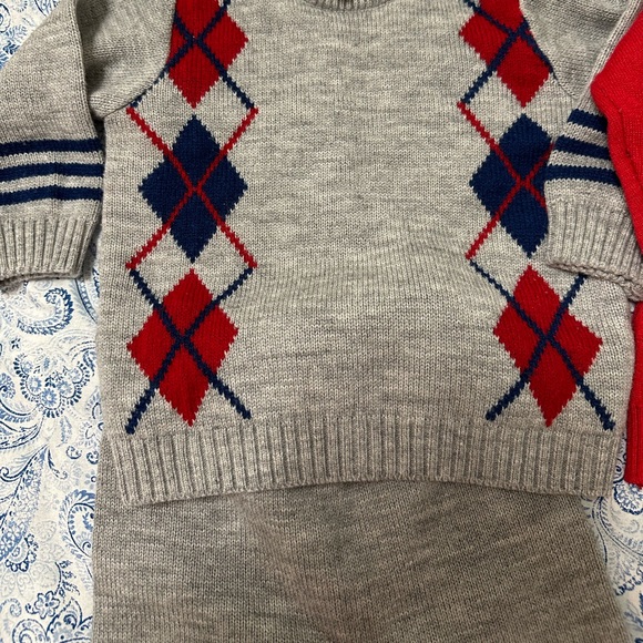 Sweater set for a 9-12 months baby - Picture 2 of 5
